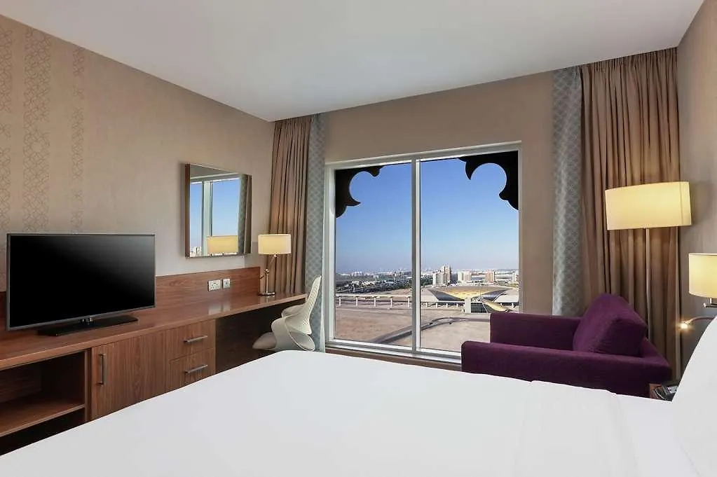מלון Doubletree By Hilton Dubai Al Jadaf 4*,